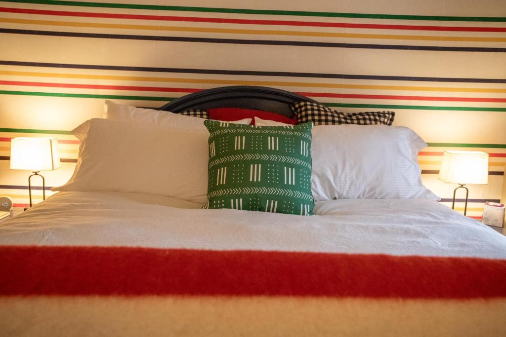LakePlace Bed & Breakfast - Pièce Quadruple Avec Vue Sur Le Lac