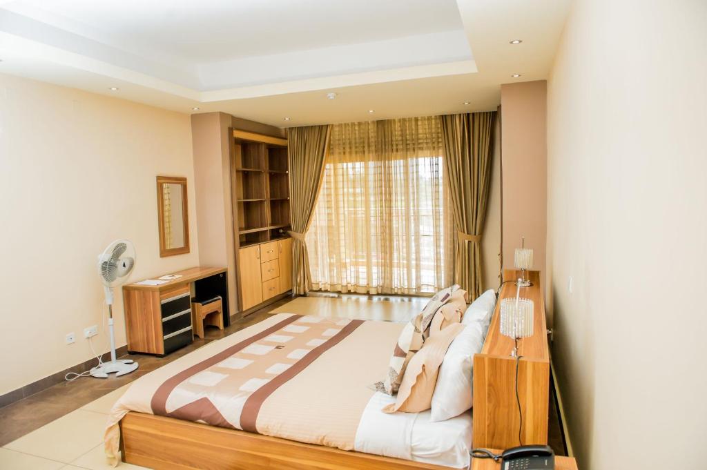 Rohi Apartments - 