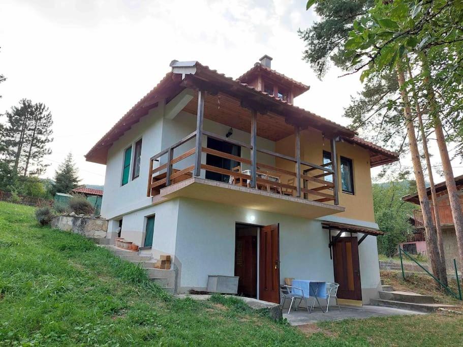 Budova, kde se prázdninový dům nachází