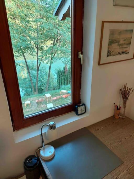 Fotografie z fotogalerie ubytování "Kod dva kestena"Warm and cozy house with lake view sauna v destinaci Međuvršje