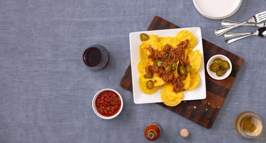 ホテルの敷地内または近くでの食事または食べ物