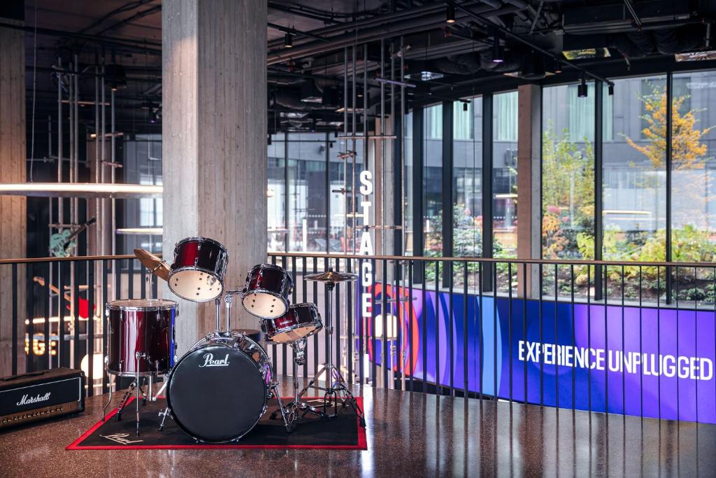 STAGES HOTEL Prague, a Tribute Portfolio Hotel - Resim 15