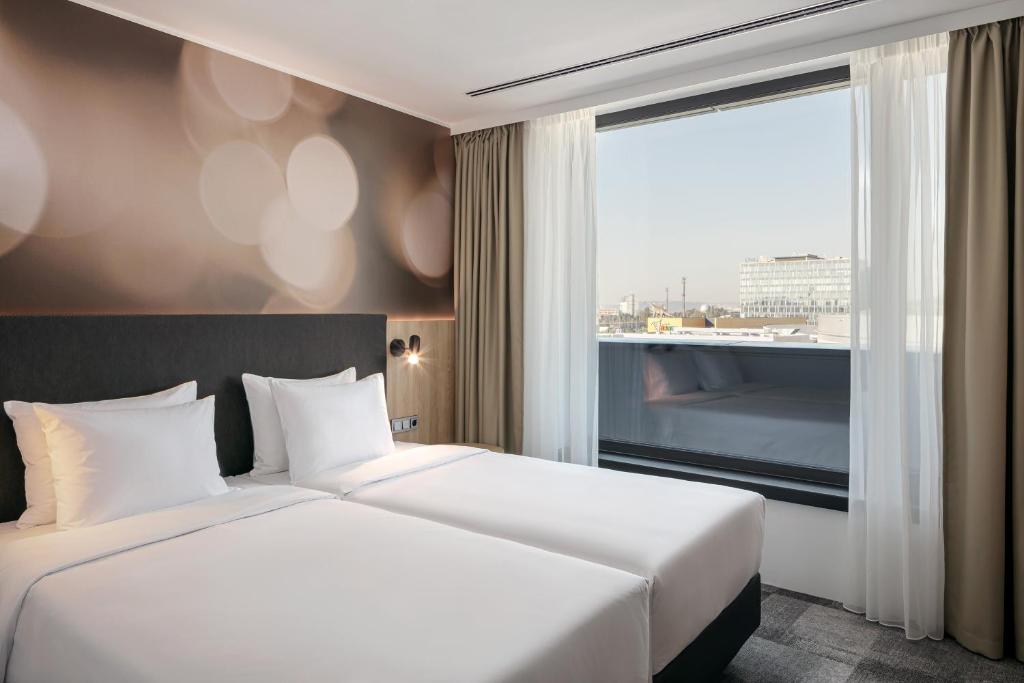 STAGES HOTEL Prague, a Tribute Portfolio Hotel - Resim 44