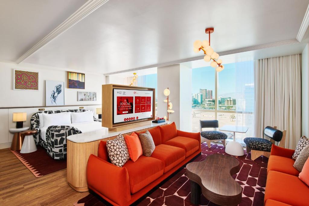 Virgin Hotels Las Vegas, Curio Collection by Hilton - 