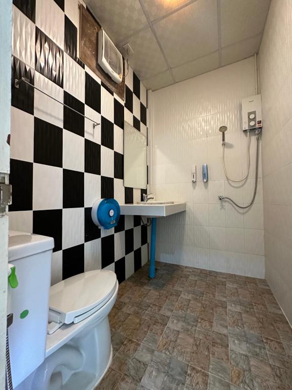 ชอว์ งาทอง รีสอร์ต Chor Ngar Thong Erawan Kanchanaburi - 16