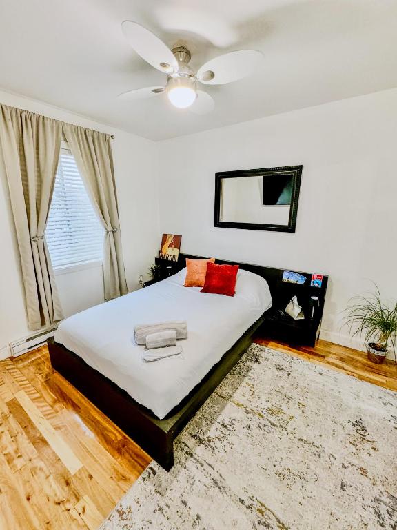 Postel nebo postele na pokoji v ubytování Barel Residence Homestay