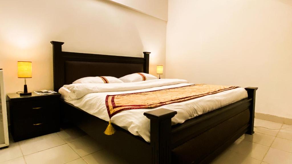 Royal Inn Hotel - 