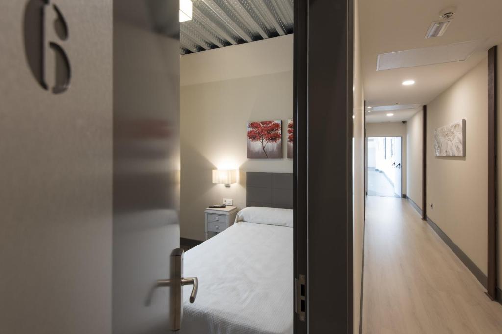 Hostal Emeritae - 12