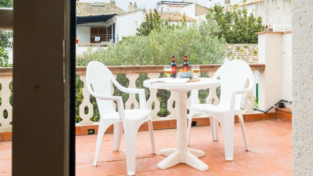Balkón nebo terasa v ubytování Villa Monturiol
