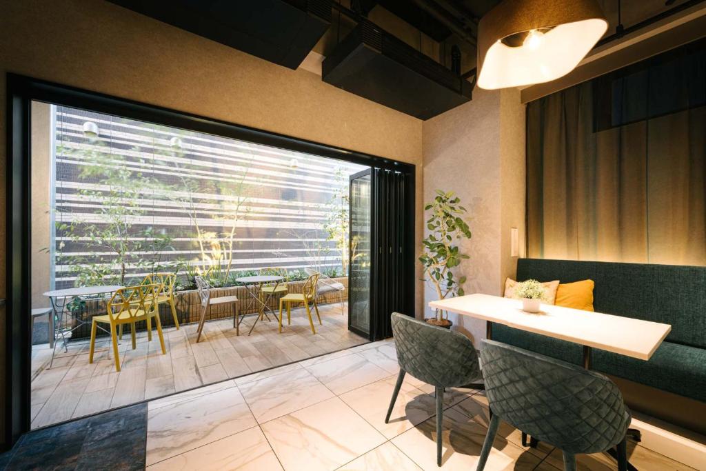Posezení v ubytování R Hotel Namba South