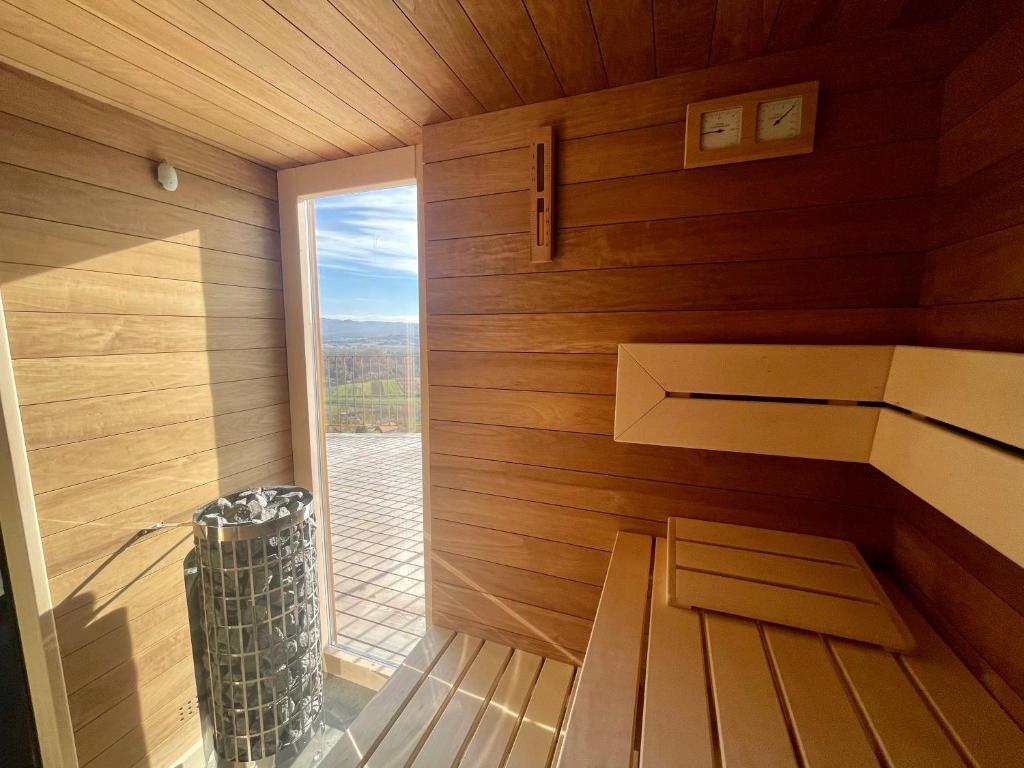 Relax with view Holiday House - Vakantiehuis