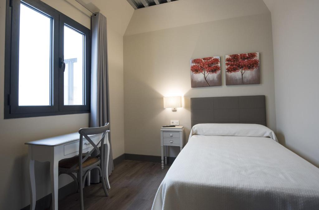 Hostal Emeritae - 17