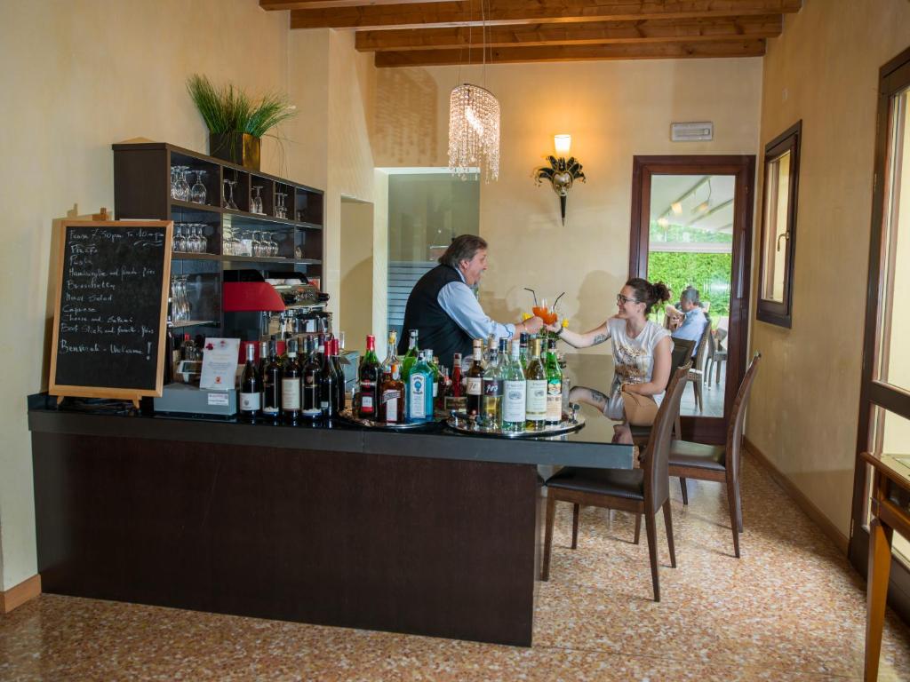 Nápoje v ubytování Hotel Venice Resort Airport