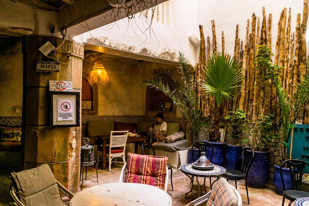 Кът за сядане в Essaouira Youth Hostel & Social Travel