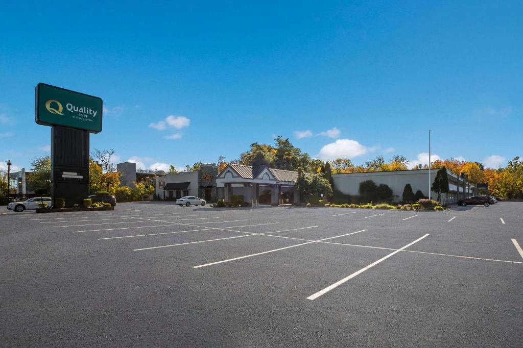 Fotografie z fotogalerie ubytování Quality Inn Wayne - Fairfield Area v destinaci Wayne