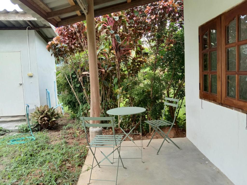 Cha Bungalow - Habitación Doble Con Baño Externo Privado