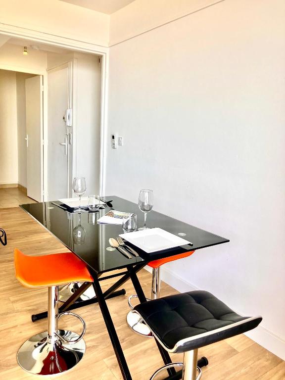 Appartement 4 personnes, Grisgione, proche de la mer - Appartement De Deux Chambres