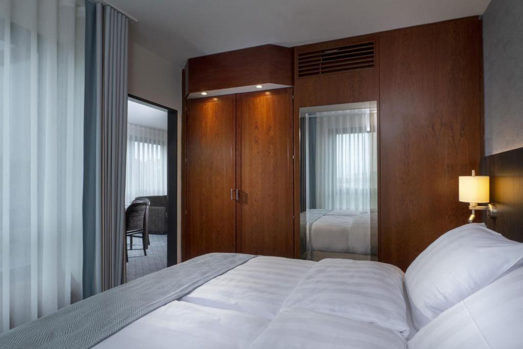 Maritim Hotel Bremen - Resim 29