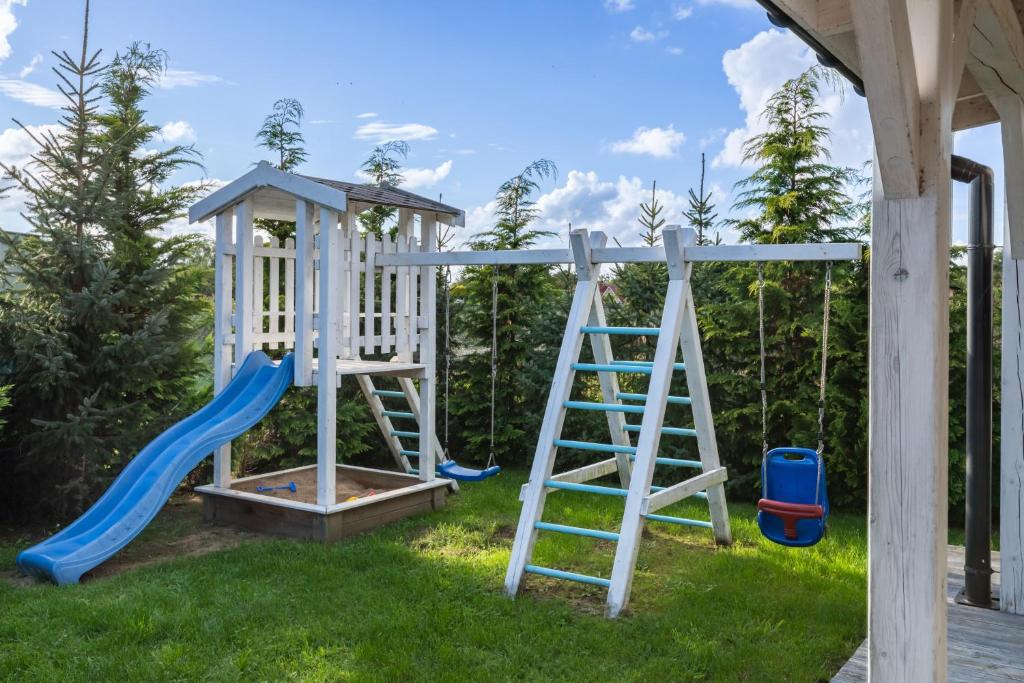 Detský kútik v ubytovaní Holiday House Cornello by Noclegi Renters
