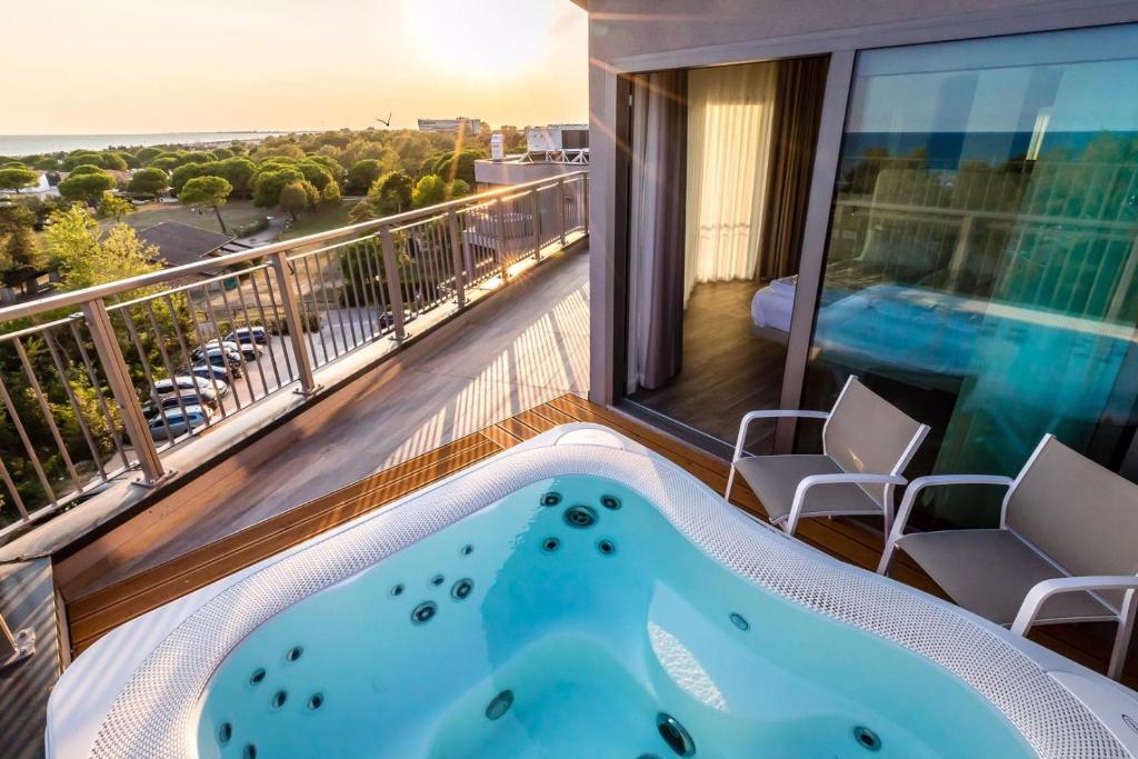 Балкон или терраса в Mediterranee Family Hotel & Spa