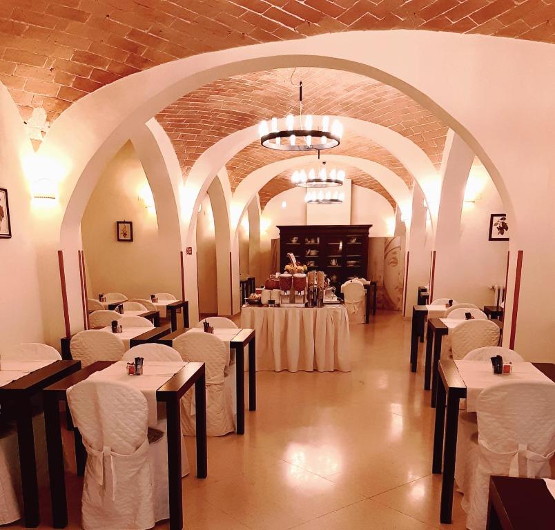 Restaurace v ubytování Hotel Alma Domus