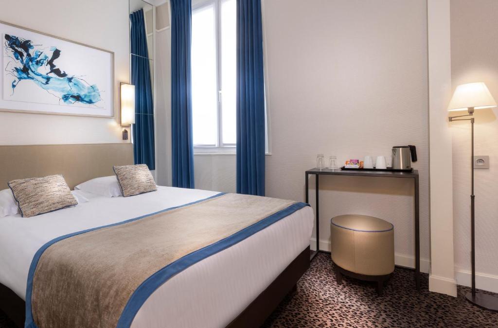 Hôtel Du Bois Champs-Elysées - Resim 23