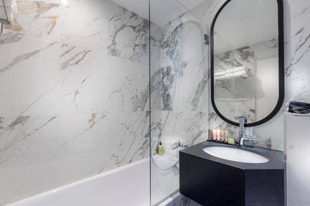 Hôtel Du Bois Champs-Elysées - Resim 25