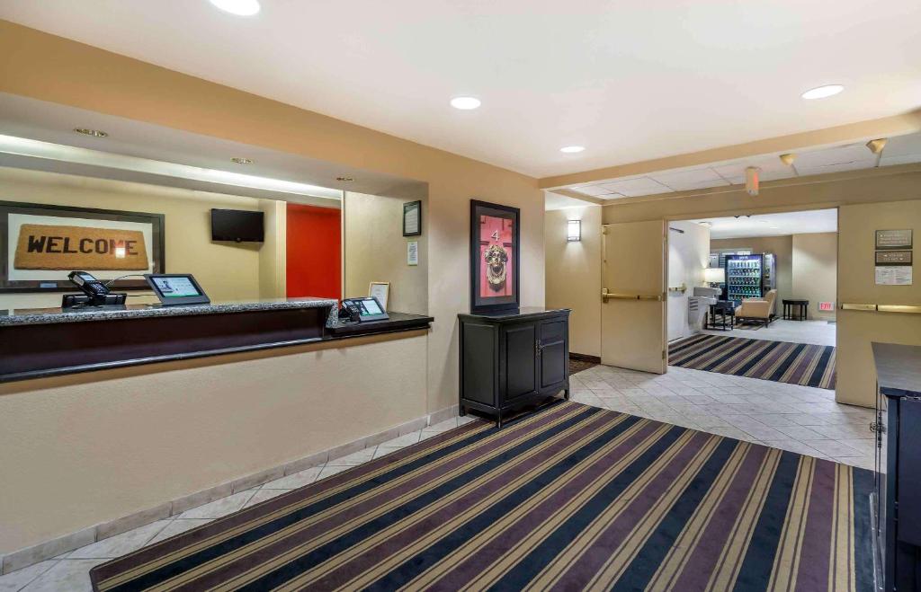 Postel nebo postele na pokoji v ubytování Extended Stay America Suites - Seattle - Bothell - Canyon Park
