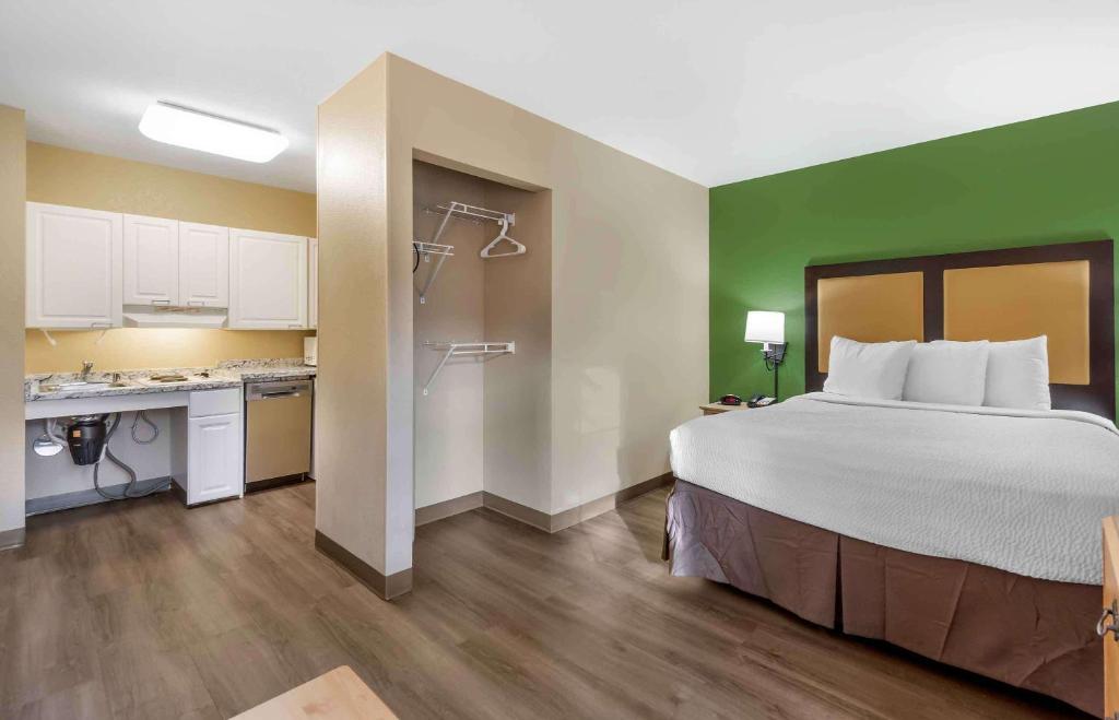 Kuchyň nebo kuchyňský kout v ubytování Extended Stay America Suites - Seattle - Bothell - Canyon Park