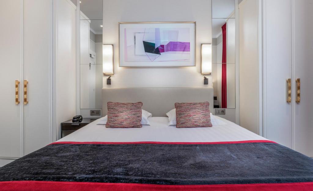 Hôtel Du Bois Champs-Elysées - Resim 42