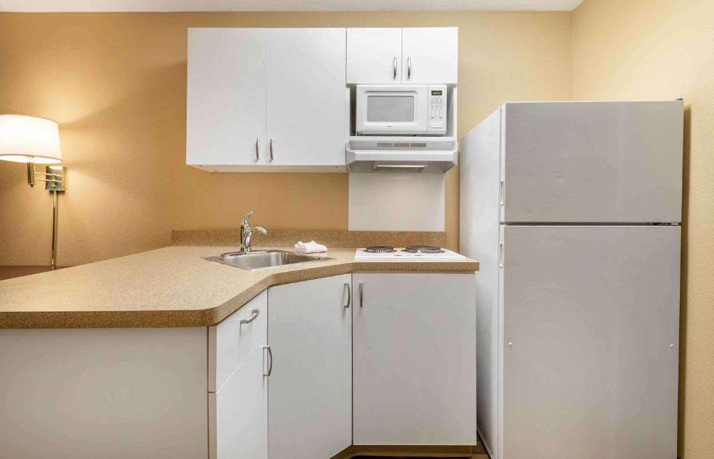 Extended Stay America Suites - Colorado Springs - West photo