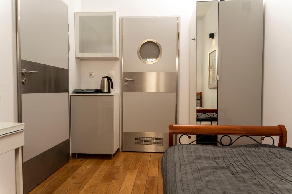 Sewa Apartments - Single Apartment SV