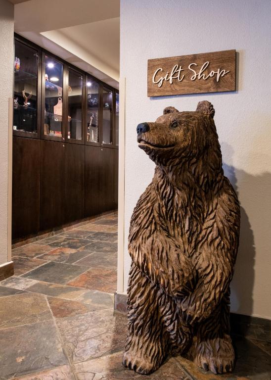 Certifikát, hodnocení, plakát nebo jiný dokument vystavený v ubytování Yosemite Southgate Hotel & Suites