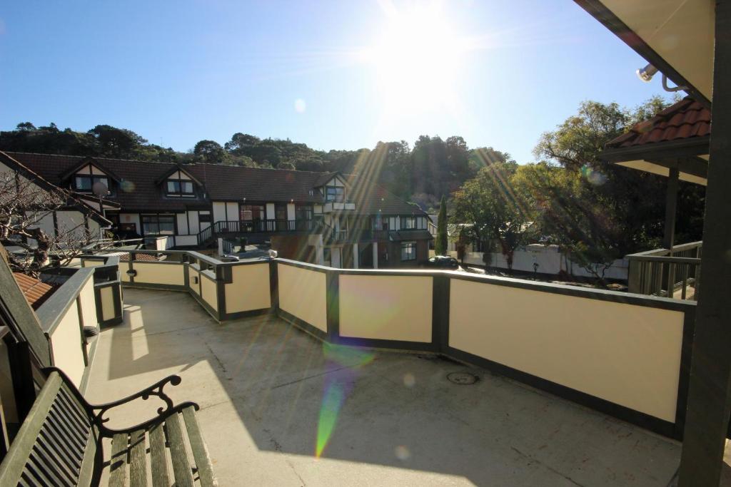 Champers Motor Inn - Resim 13