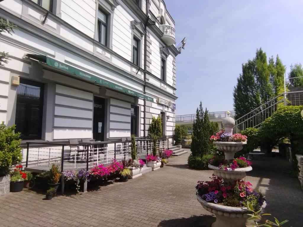 Zahrada ubytování Hotel Cade