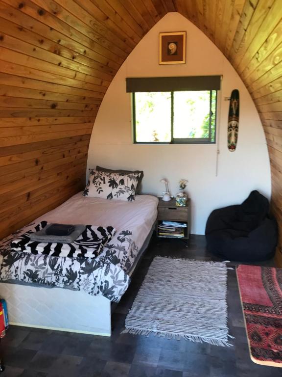 Postel nebo postele na pokoji v ubytování The Dome Waikino