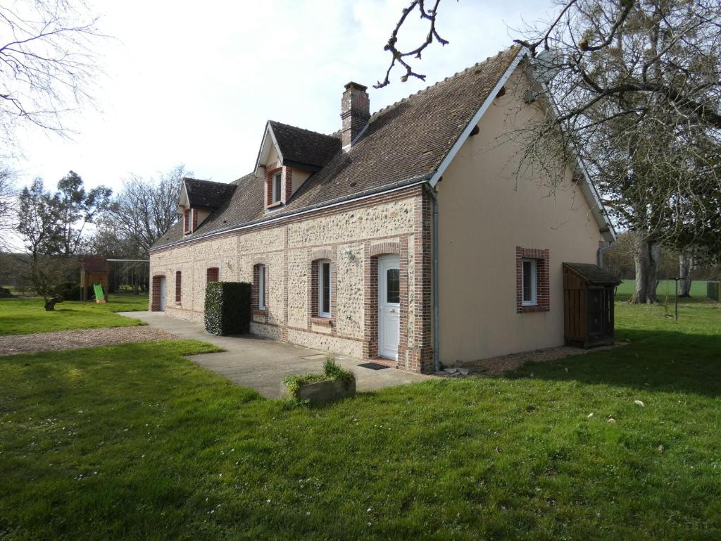 Gîte familial 5 pers avec billard et terrain de jeux - FR-1-581-59 - Casa De Vacaciones (5 Adultos)