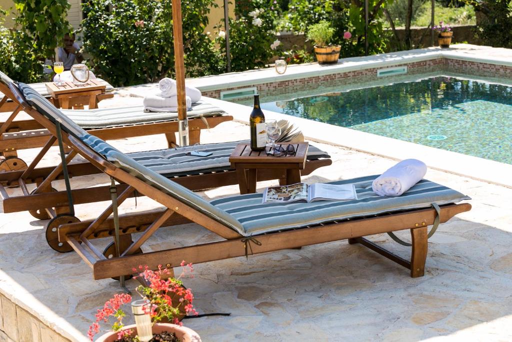 Bazén v ubytovaní Villa Betty Dubrovnik alebo v jeho blízkosti