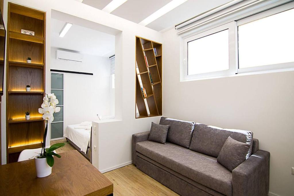 Posezení v ubytování Central modern flat btw Syntagma and Monastiraki