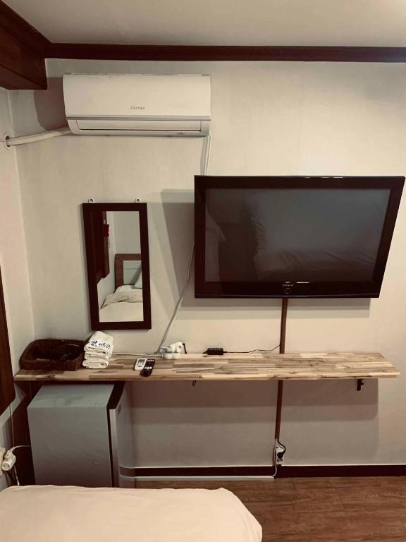 TV a/nebo společenská místnost v ubytování Smile Resort