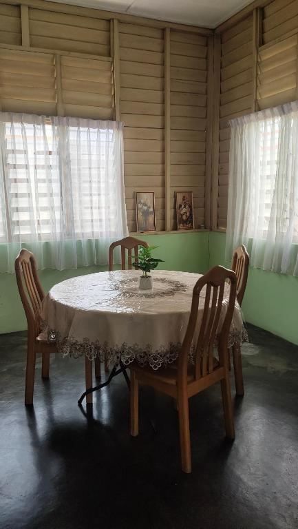 Fotografie z fotogalerie ubytování Grandpa House 爷爷老家 v destinaci Gopeng