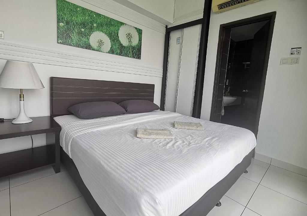 5min Mid Valley Southkey 10min KSL CIQ City Square - Sala Familiar Con Vista Al Lago