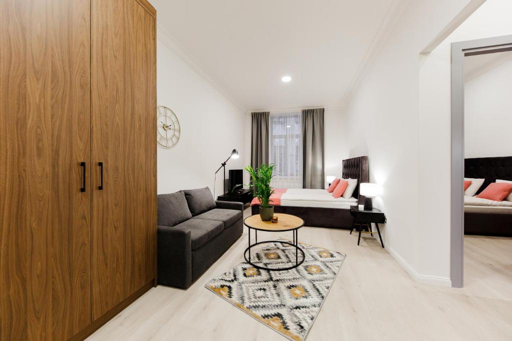 RIGAAPARTMENT ELIZABETES 22 Self-Service Aparthotel - Apartamento Familiar De Una Habitación