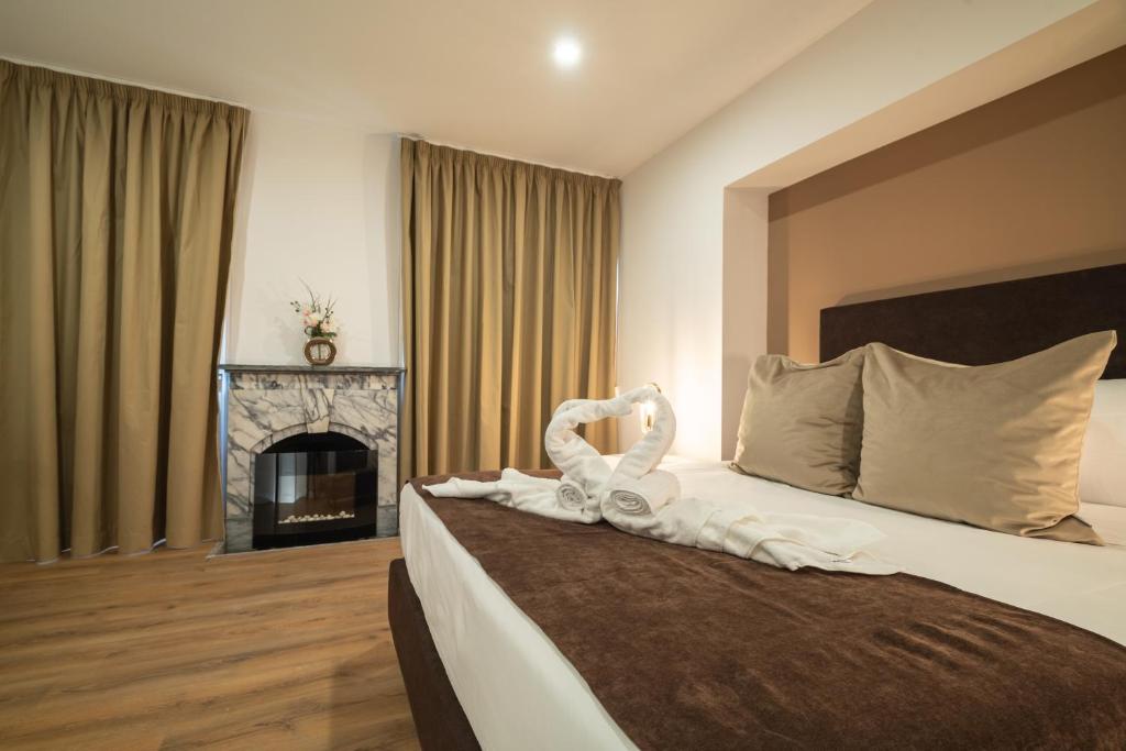 D'Ávila Peixinho 180 - 2