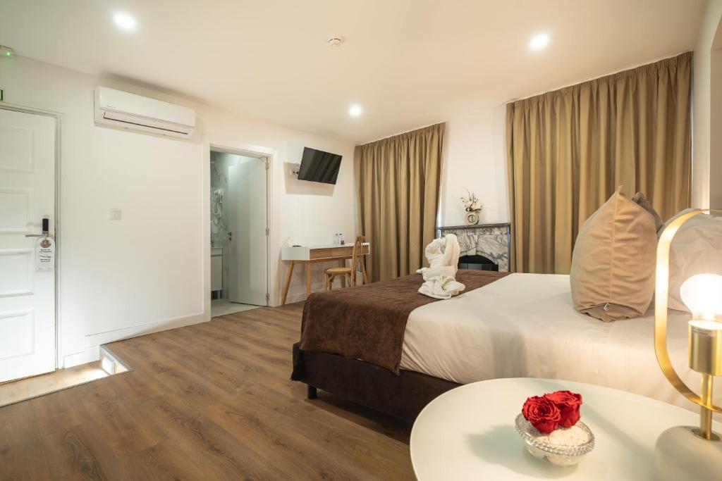 D'Ávila Peixinho 180 - 4