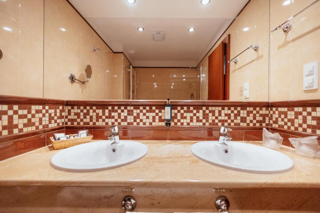 DIWAN RESIDENCE HOTEL  ALSALAMAH