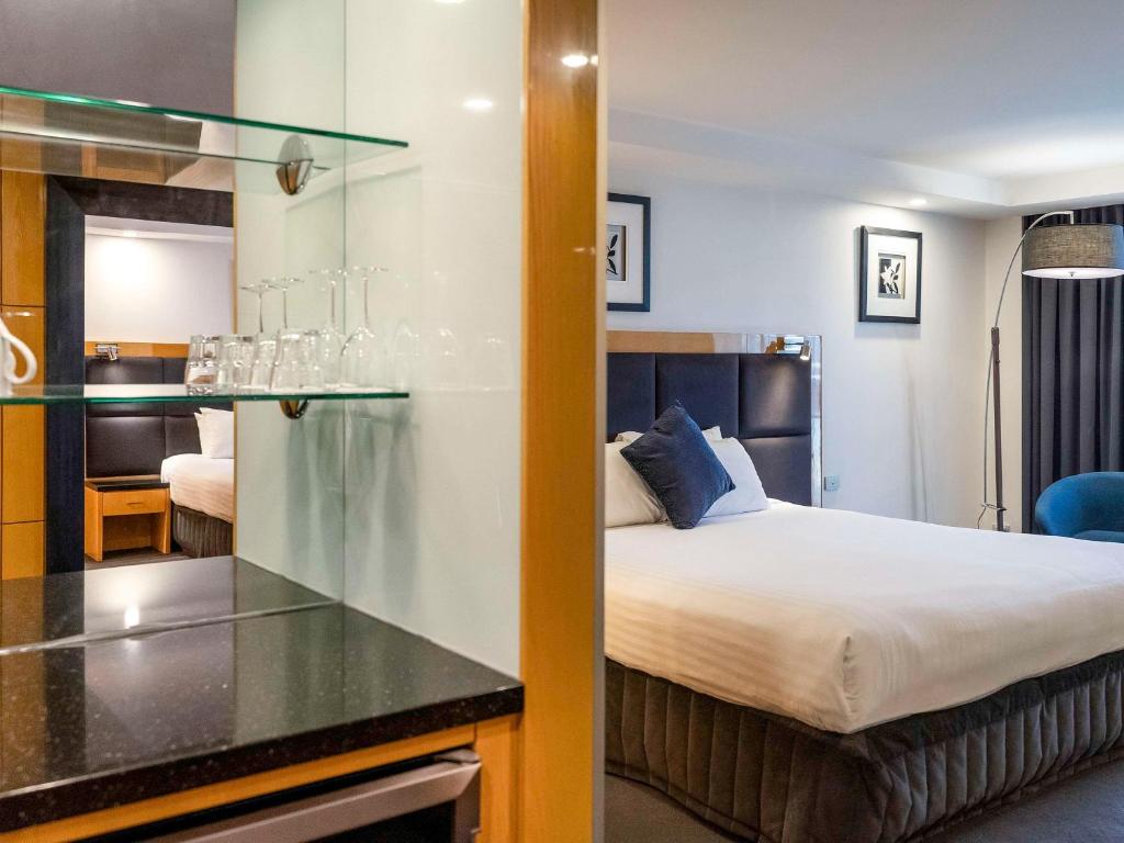 Adelaide Rockford - Resim 14