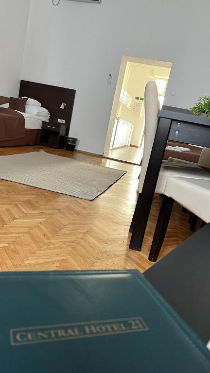 Central Hotel 21 - Resim 29