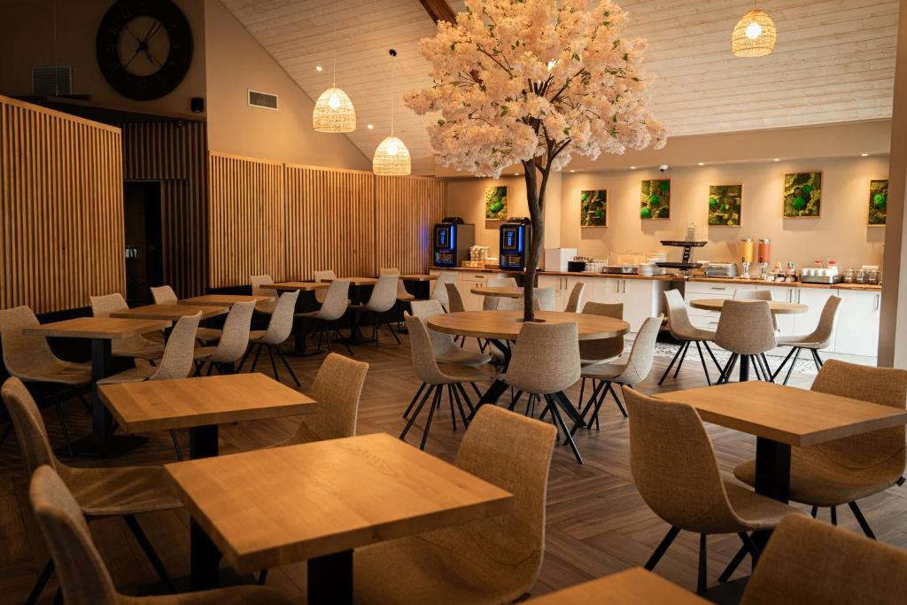 Restaurace v ubytování Logis Clermotel - Hôtel & Restaurant