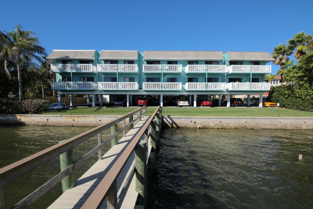 Anna Maria Island Beach Palms 2B, Bradenton Beach (updated prices 2025)